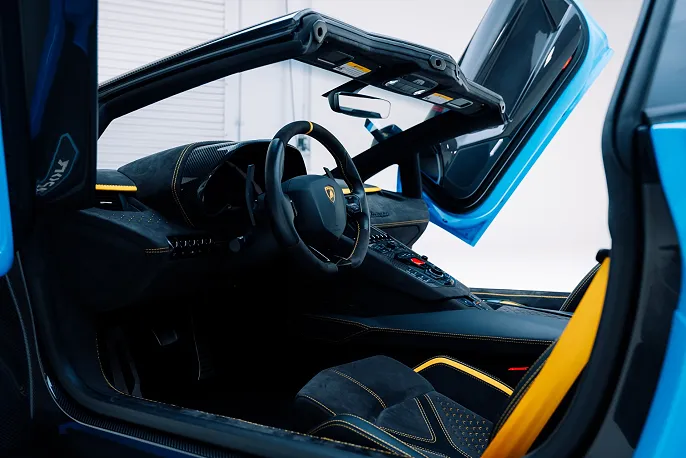 2022 Lamborghini Aventador