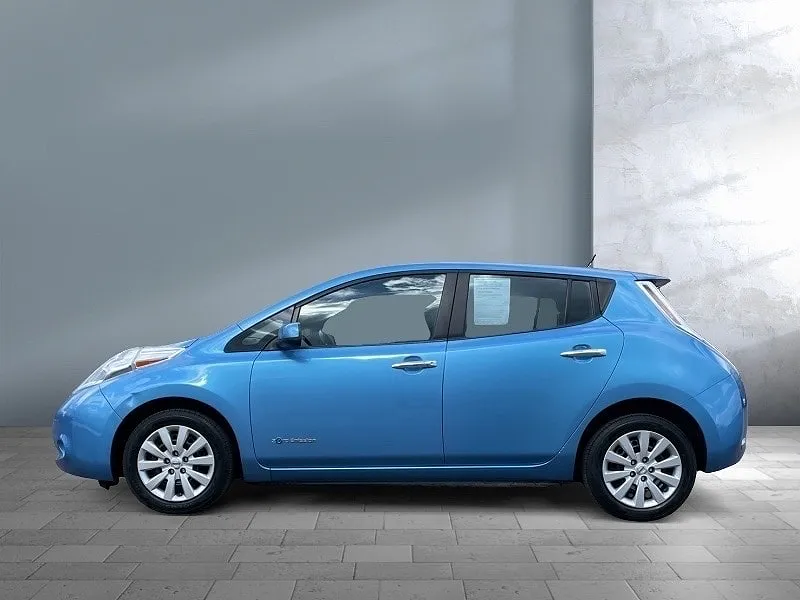 2013 Nissan Leaf S image 2