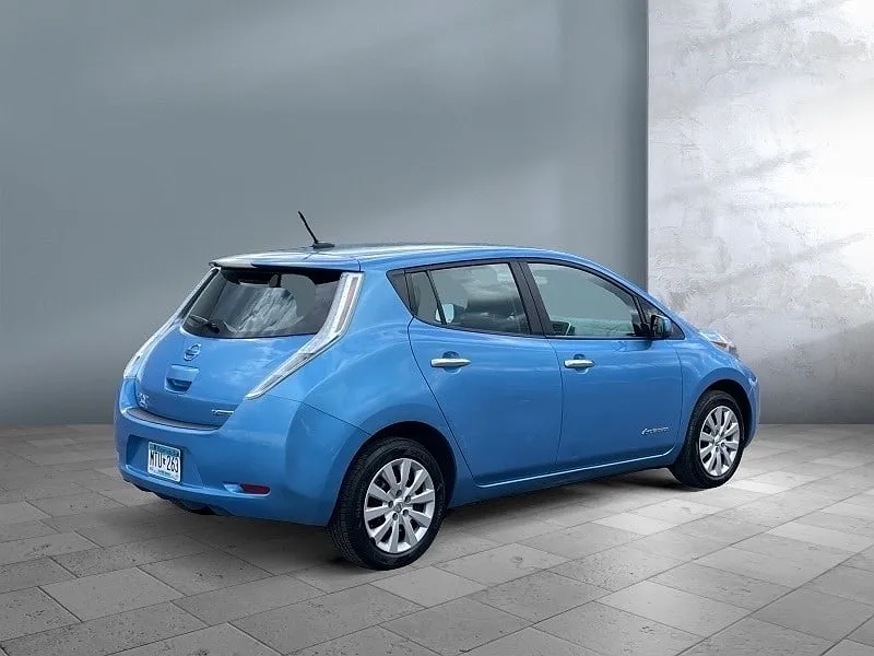 2013 Nissan Leaf S image 5
