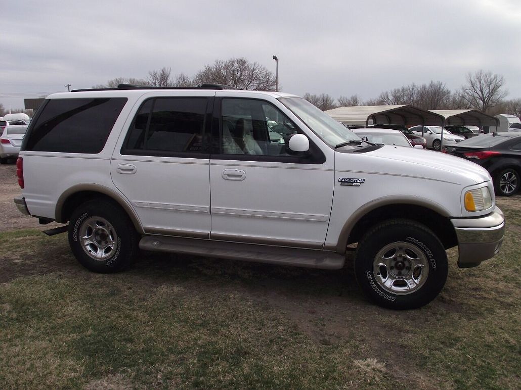 2002 Ford Expedition Eddie Bauer image 2