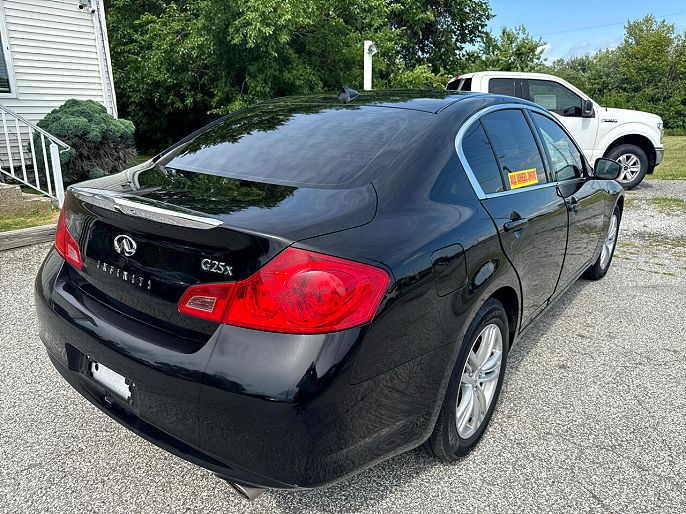 2012 Infiniti G25
