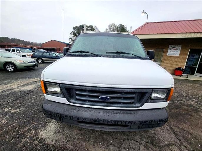 2004 Ford Econoline