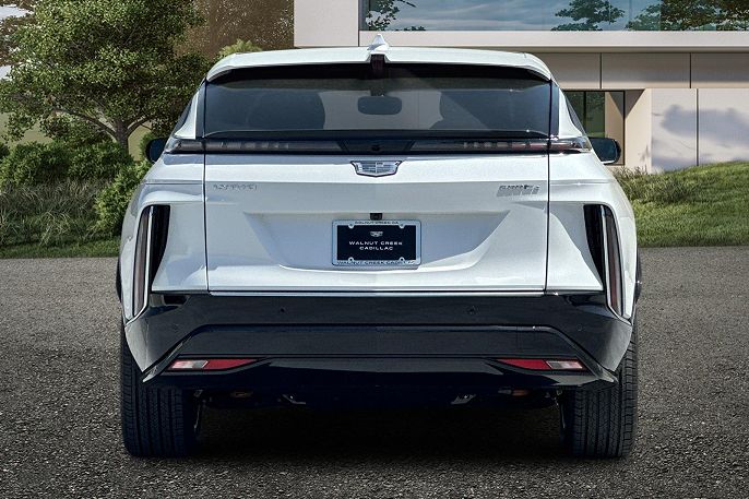 2025 Cadillac Lyriq