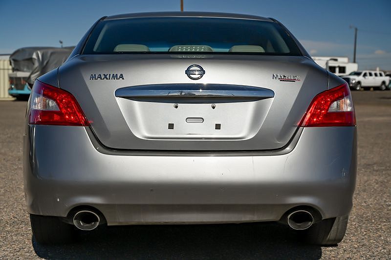 2009 Nissan Maxima SV image 4