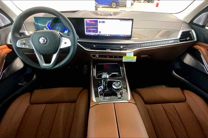 2026 BMW X7