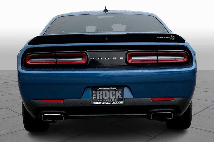 2022 Dodge Challenger