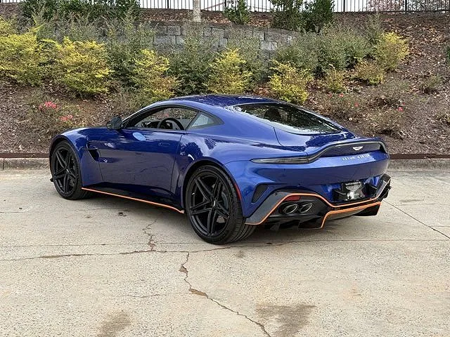 2025 Aston Martin V8 Vantage