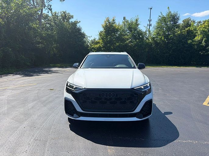 2024 Audi SQ8