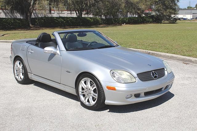 2004 Mercedes-Benz SLK