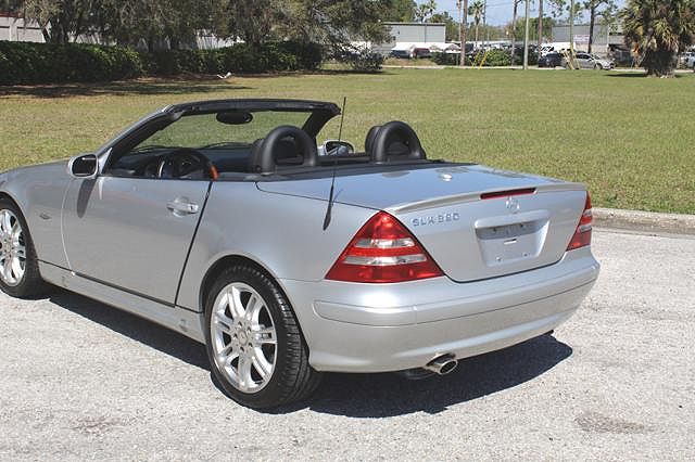 2004 Mercedes-Benz SLK