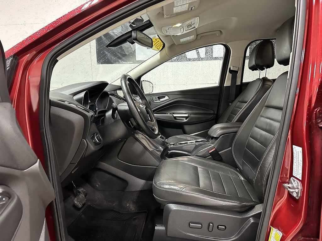 2015 Ford Escape Titanium image 3