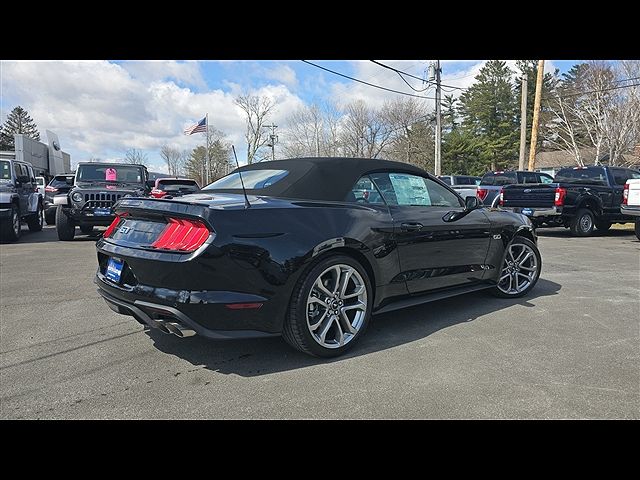 2023 Ford Mustang GT image 4