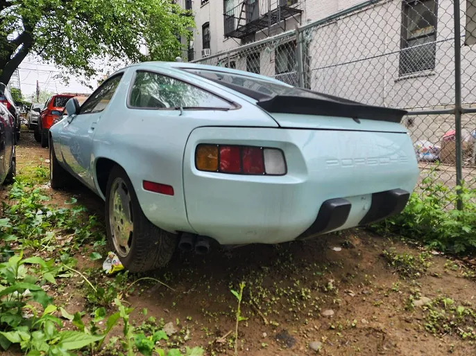 1983 Porsche 928
