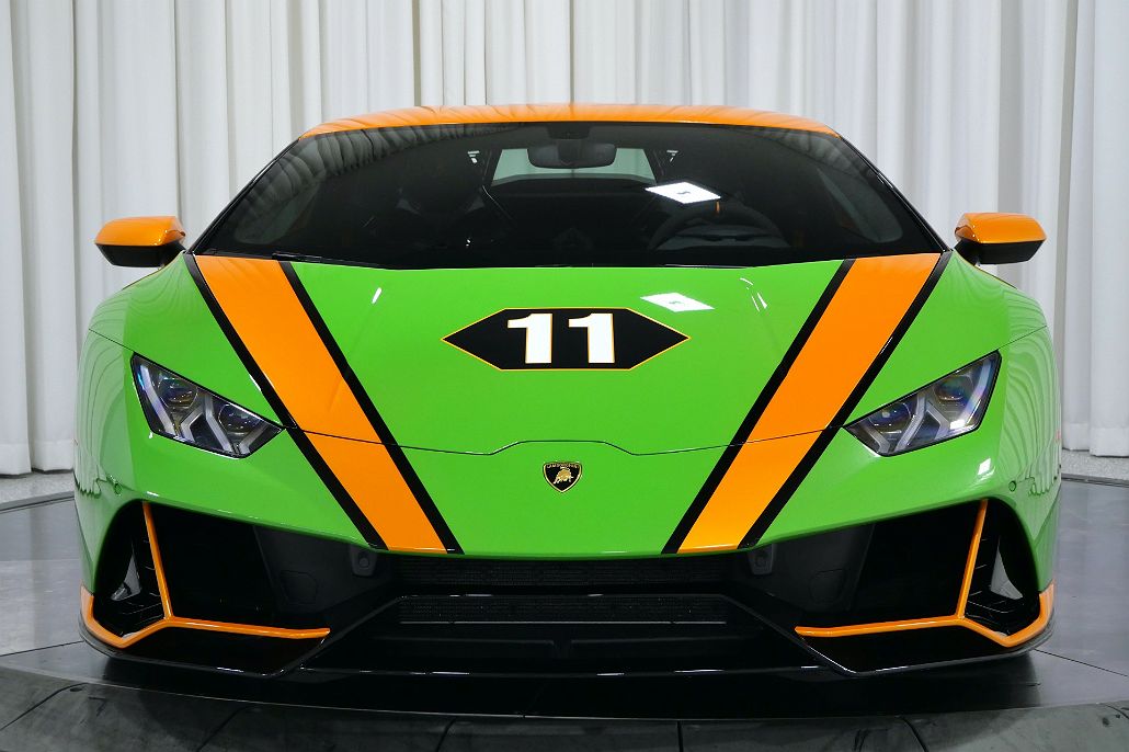 2020 Lamborghini Huracan null image 2