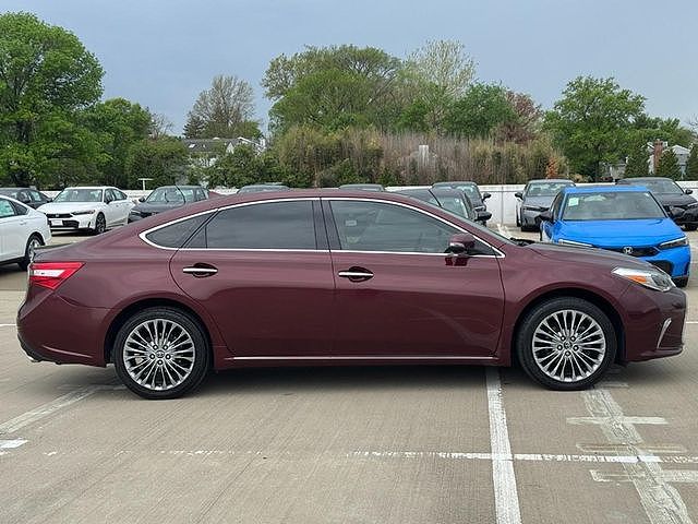 2017 Toyota Avalon