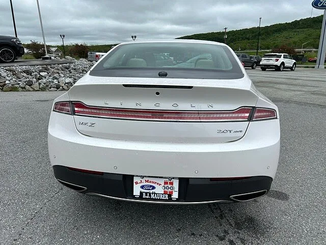 2020 Lincoln MKZ