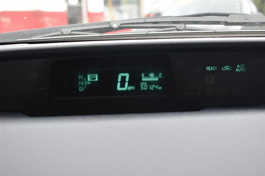 2009 Toyota Prius Touring image 13