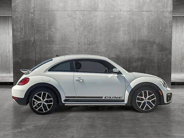 2016 Volkswagen Beetle Dune image 4
