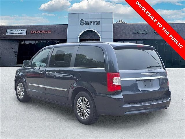 2014 Chrysler Town & Country