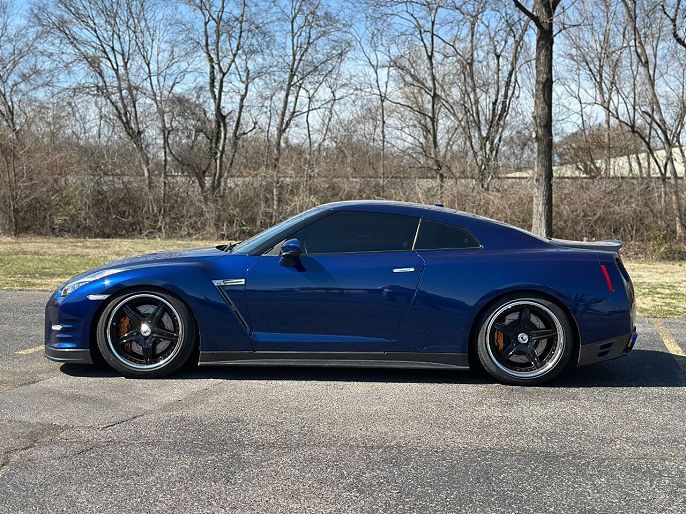 2013 Nissan GT-R