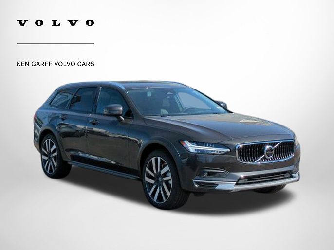 2025 Volvo V90