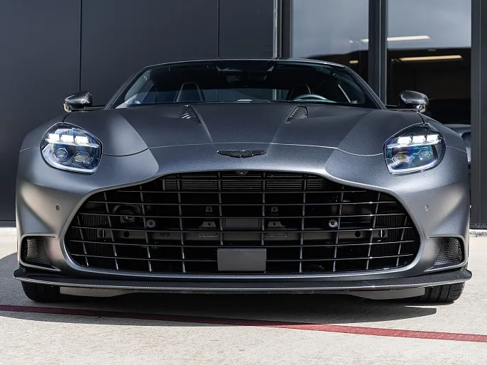2025 Aston Martin Vanquish
