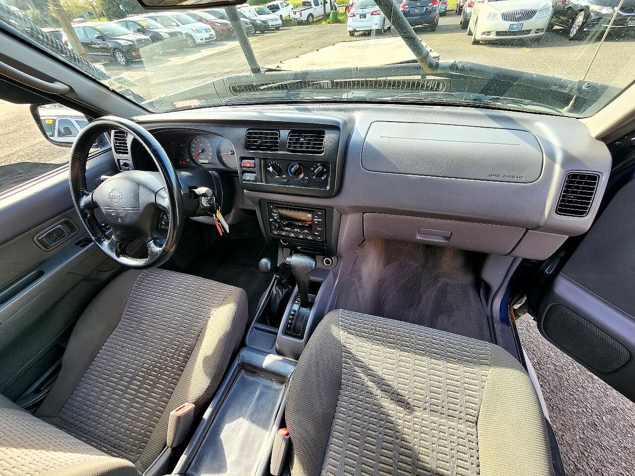 2000 Nissan Xterra XE image 39