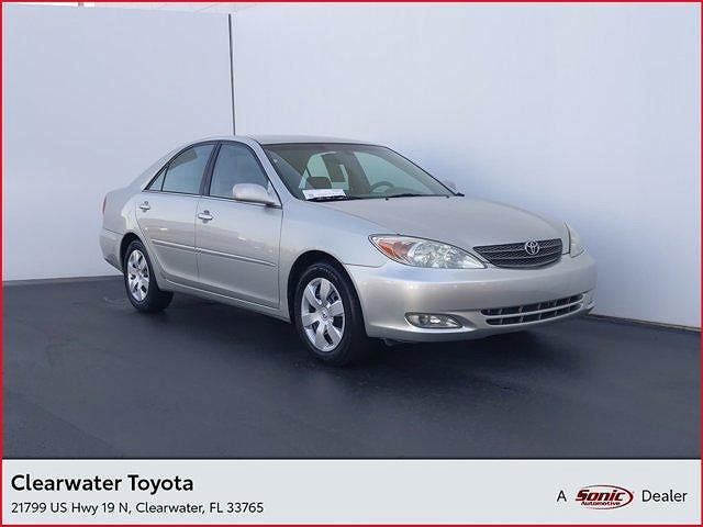 2003 Toyota Camry XLE image 0
