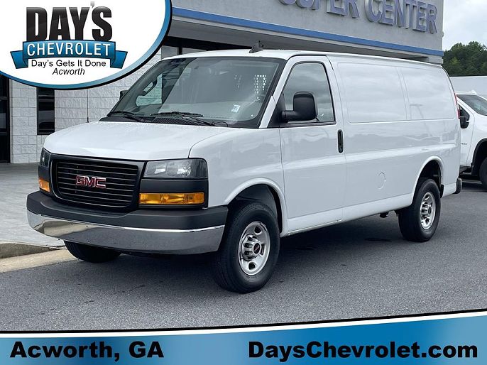 2023 GMC Savana
