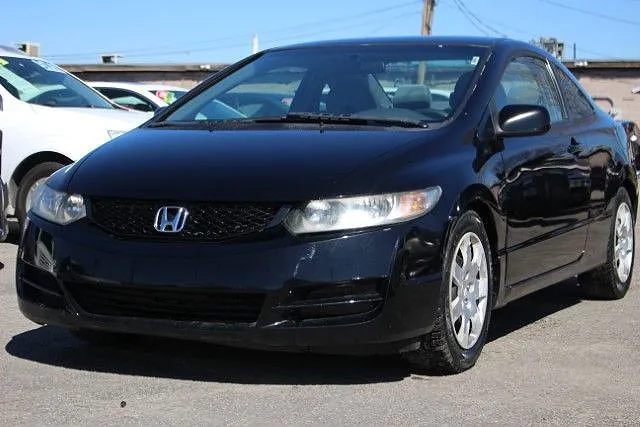 2011 Honda Civic LX image 0