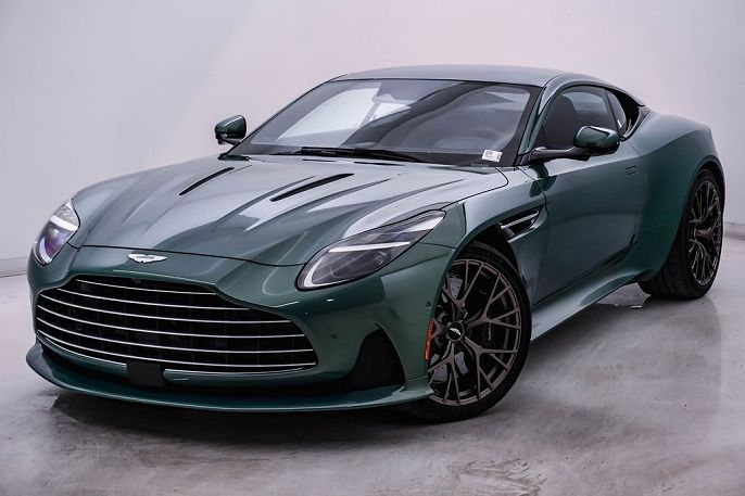 2024 Aston Martin DB12