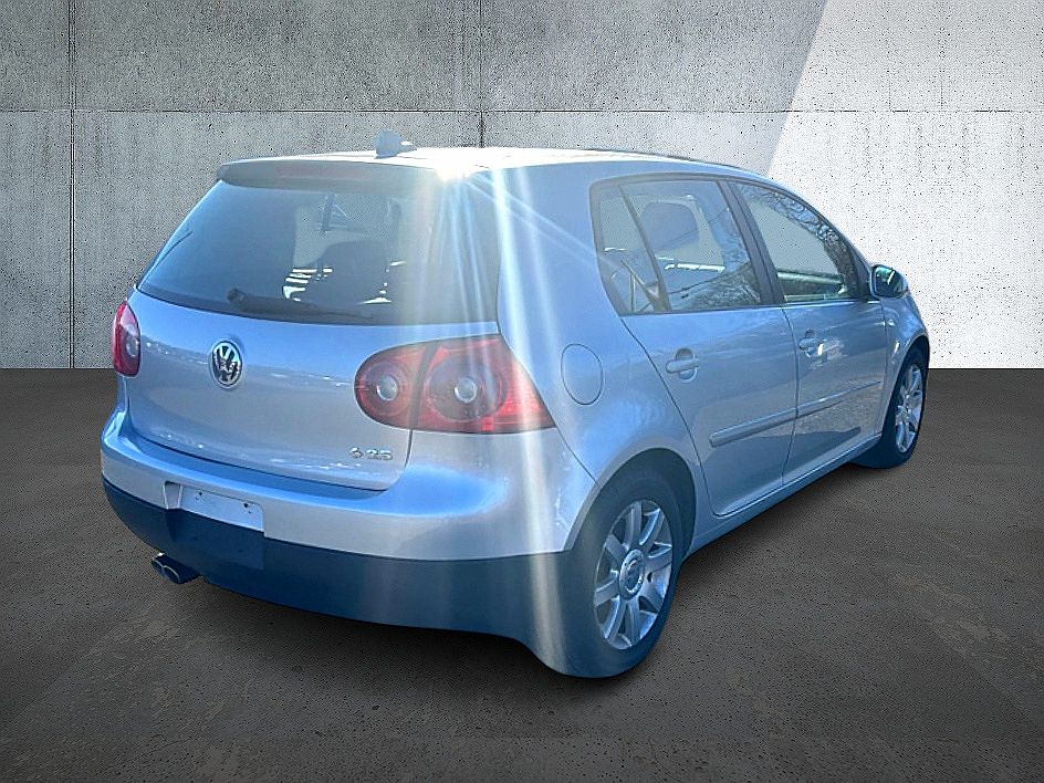 2009 Volkswagen Rabbit S image 5