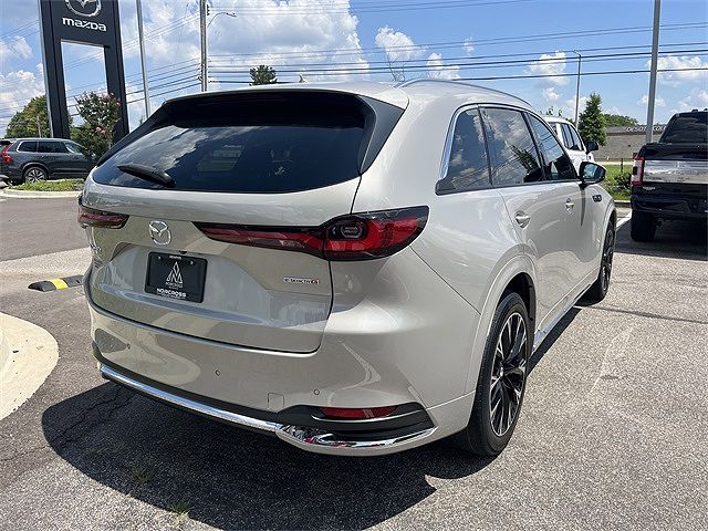 2024 Mazda CX-90