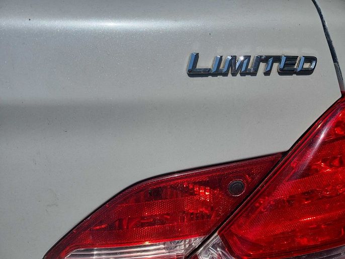 2005 Toyota Avalon