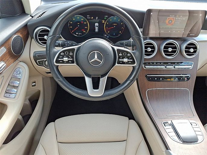 2022 Mercedes-Benz GLC