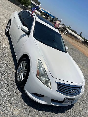 2015 Infiniti Q40