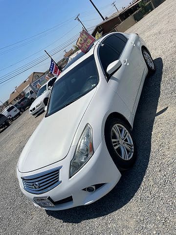 2015 Infiniti Q40