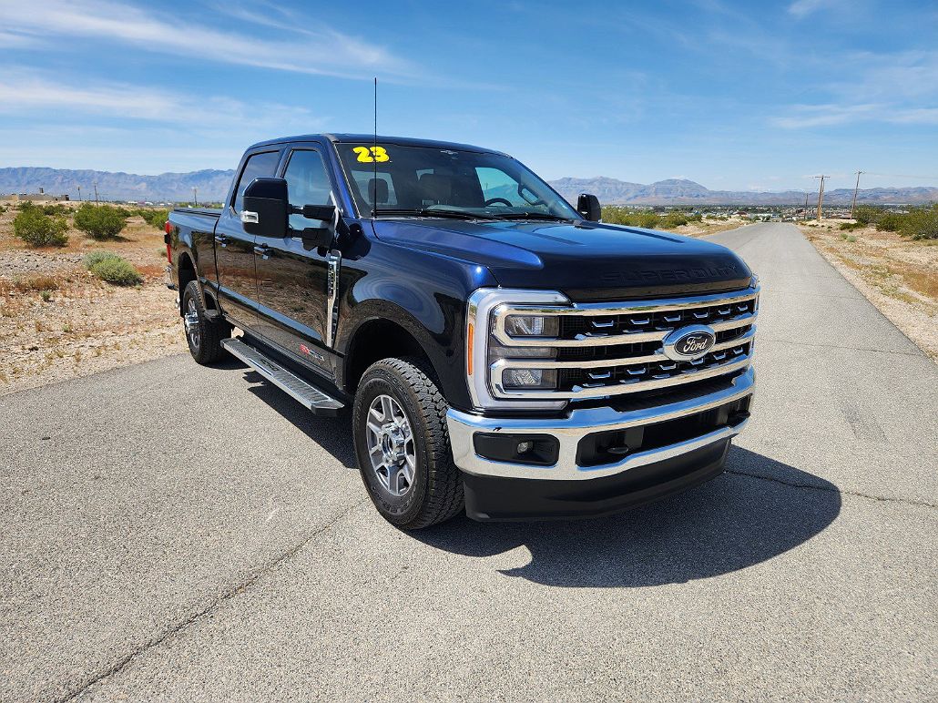 2023 Ford F-350 null image 2