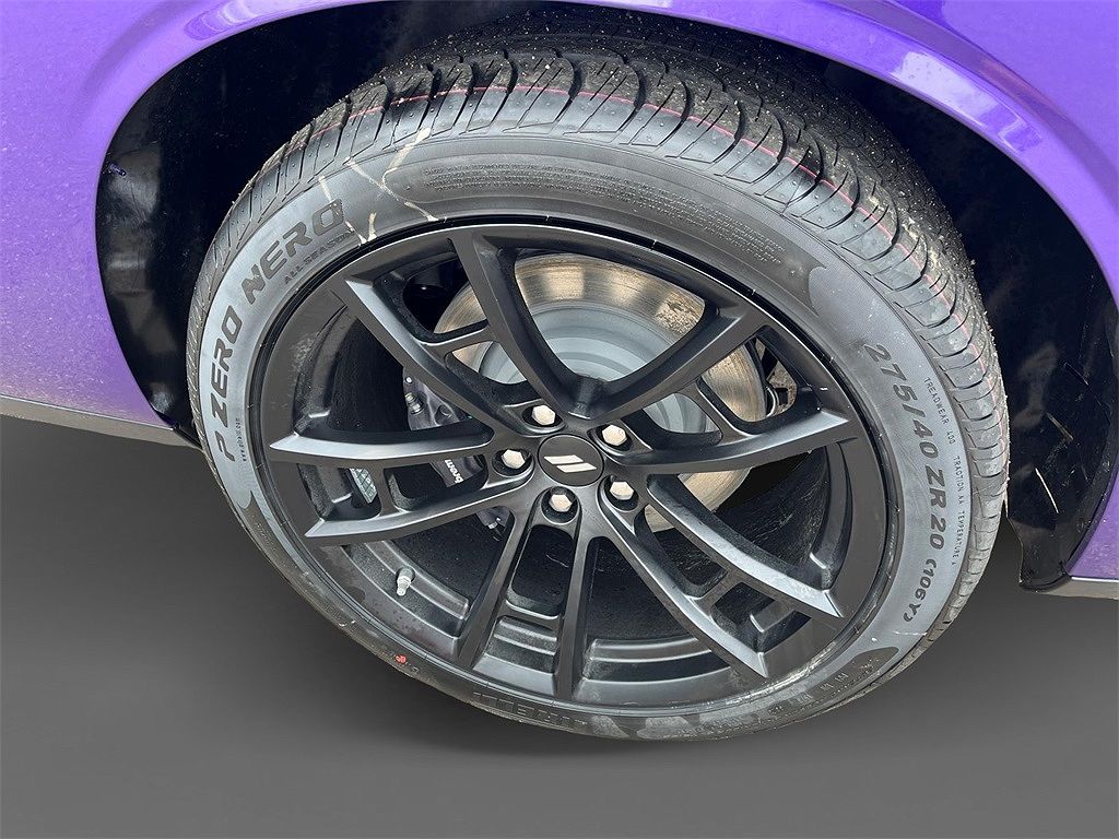 2023 Dodge Challenger R/T image 5