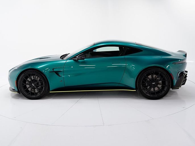 2026 Aston Martin V8 Vantage