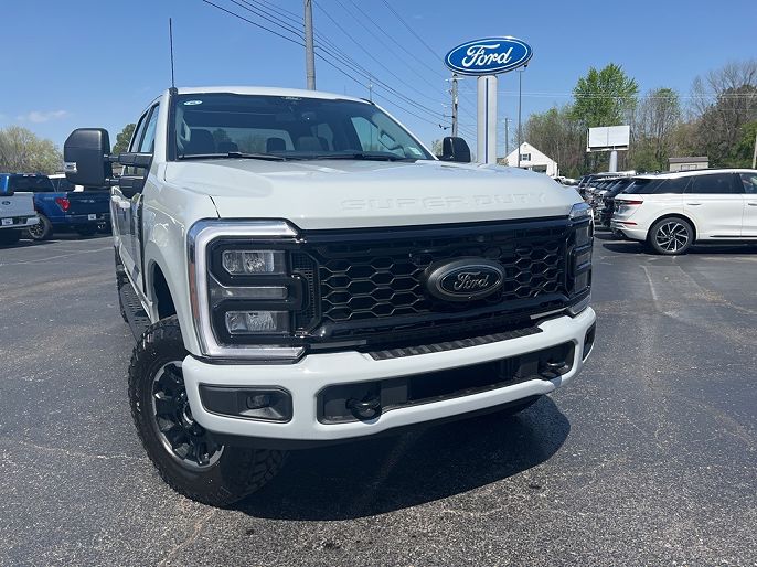 2025 Ford F-350