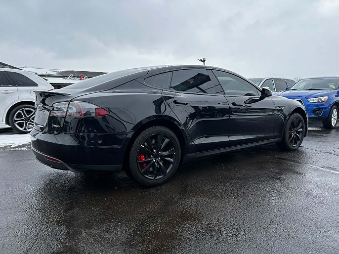 2015 Tesla Model S