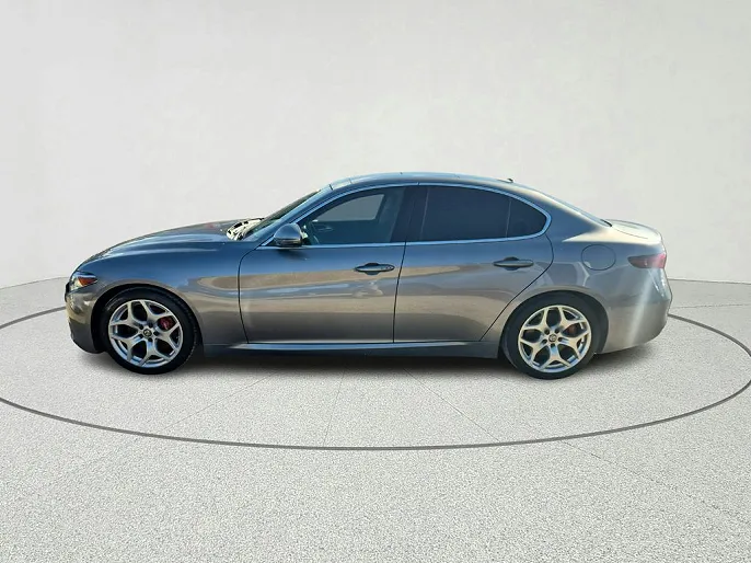2021 Alfa Romeo Giulia