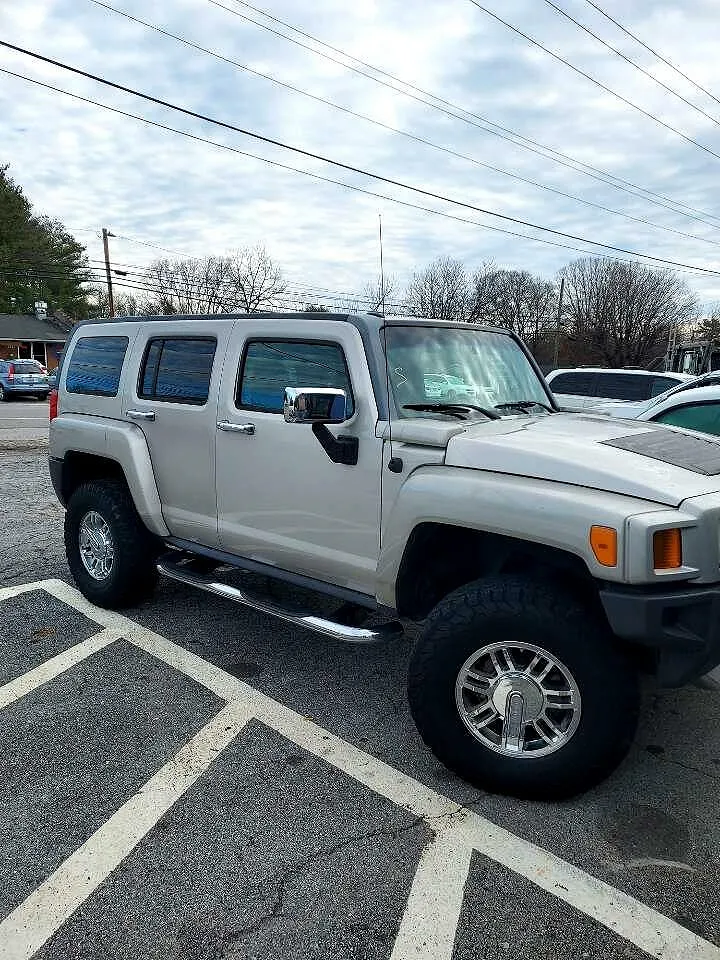 2008 Hummer H3 Alpha image 1