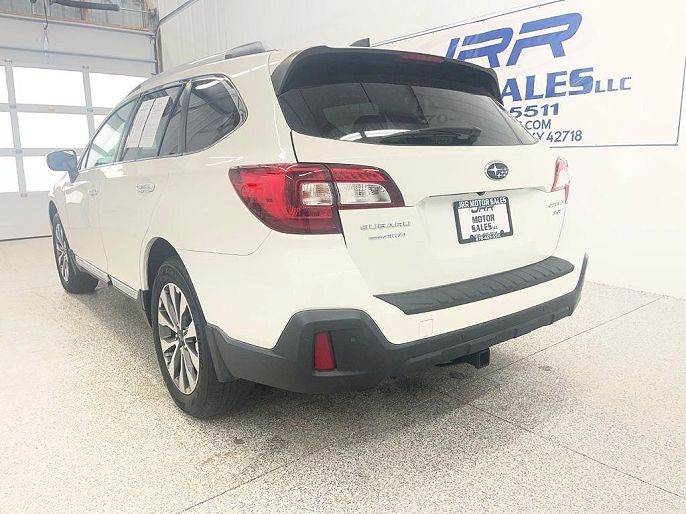 2018 Subaru Outback