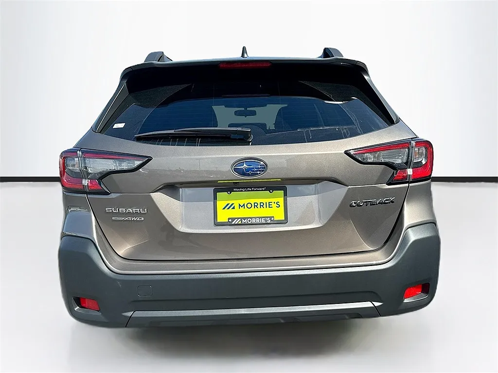 2024 Subaru Outback Premium image 5