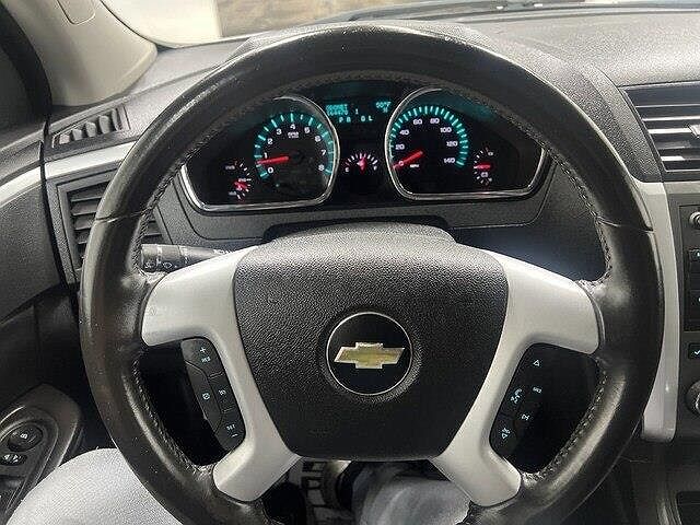 2011 Chevrolet Traverse LT image 20