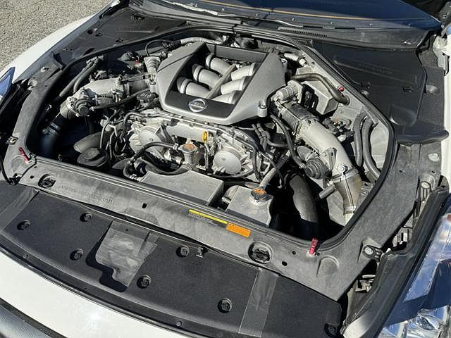 2010 Nissan GT-R Premium image 41