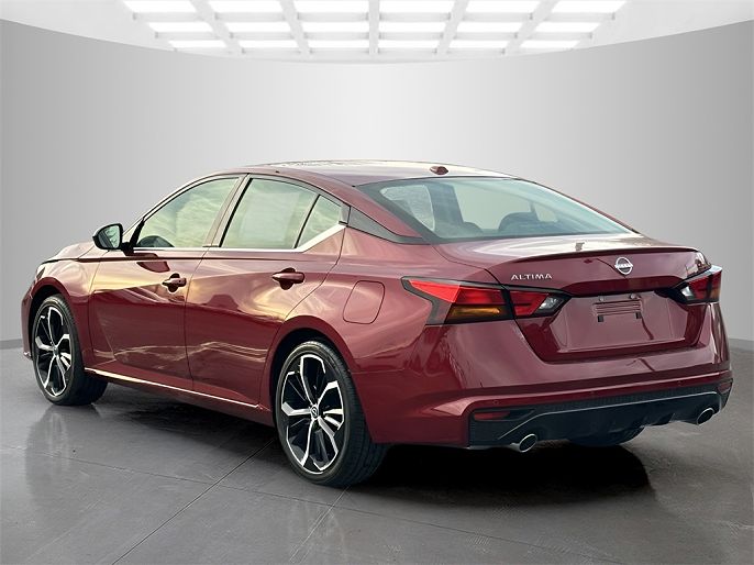 2025 Nissan Altima