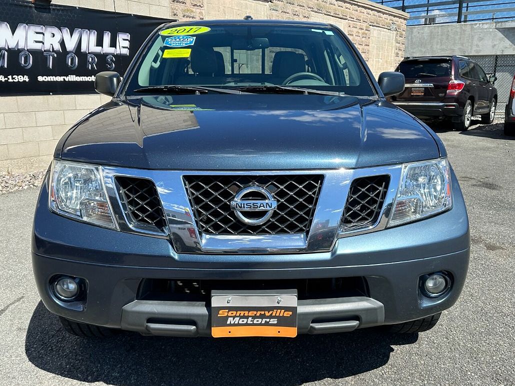 2017 Nissan Frontier SV image 2